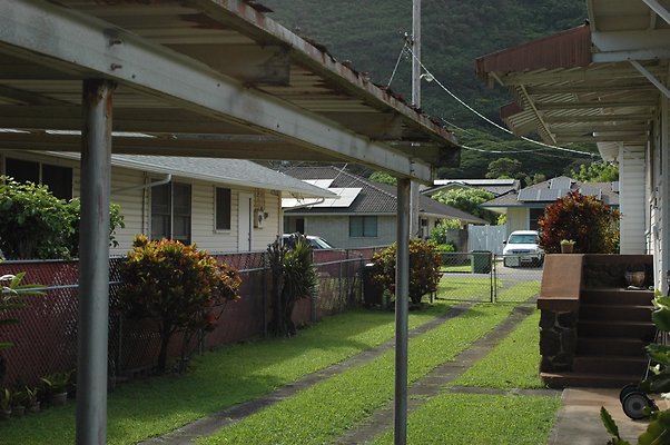 HI50 S6 Manoa Kaaipu St Kono EXT 24