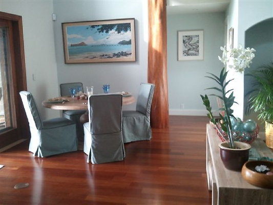 Kate Niuiki 2012 (8)