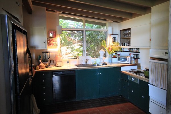 HI50 S5 Kaimuki Monsarrat tunnel IMG 5717