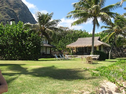 Waimanalo 41- Kalanianaole Hwy Eleanor Main MK