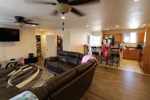 th Gagnon Residence   517