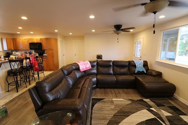 th Gagnon Residence   515