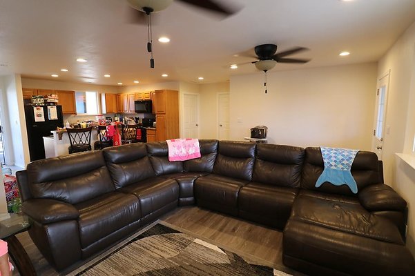 th Gagnon Residence   516