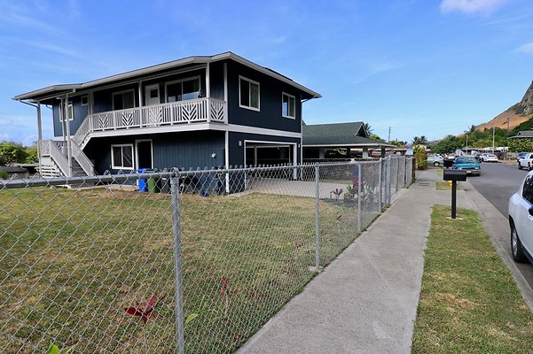 th McEllroy Residence   586