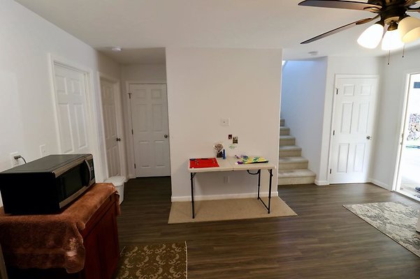 th McEllroy Residence   632