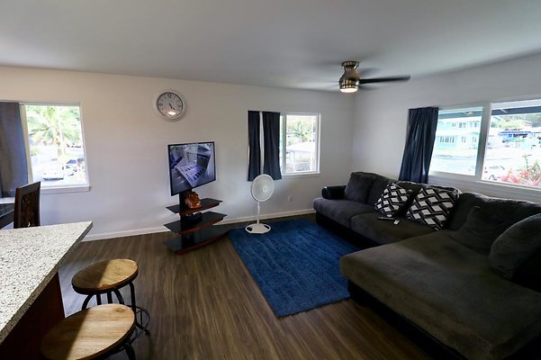 th McEllroy Residence   610