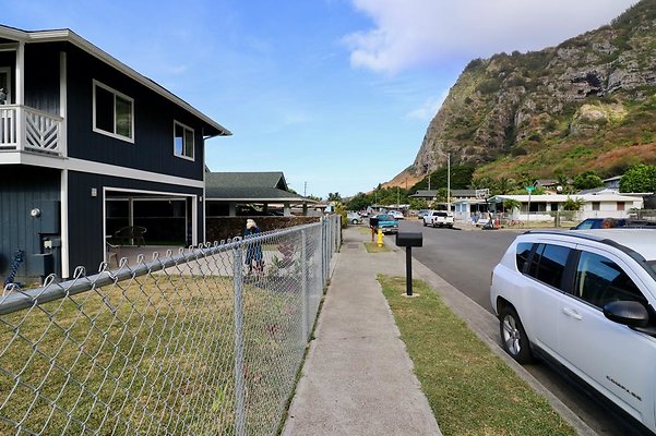 th McEllroy Residence   587