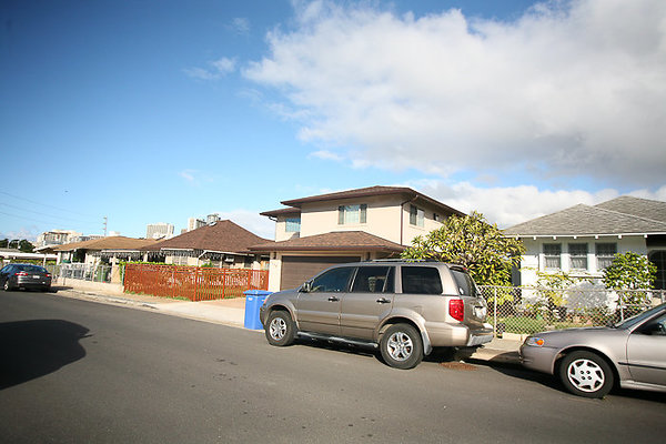 Kapahulu 3118Hayden Yoshida-2