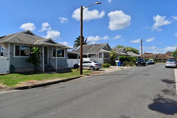 th Wailana-Yamaguchi Residence    1079