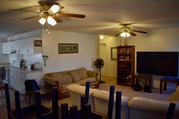 th Kwan-Him Residence    147