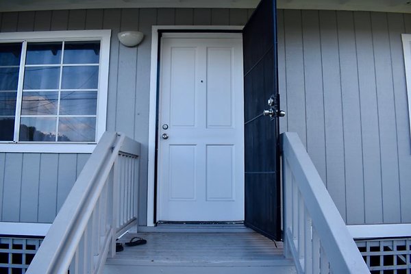 th Kwan-Him Residence    141