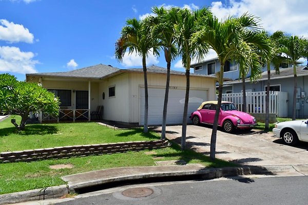 th Ferreira Residence    163