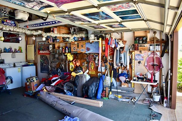 th Cabana Residence    937