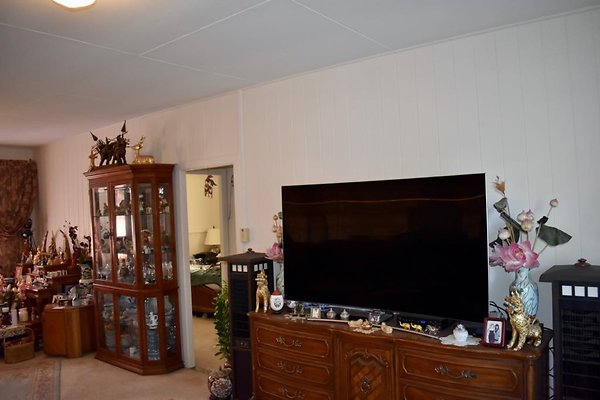 th Nuss Residence    61