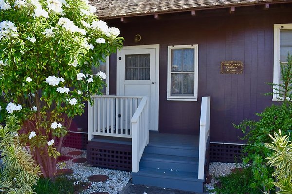 th Nuss Residence    50