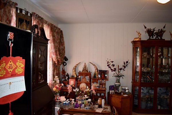 th Nuss Residence    62