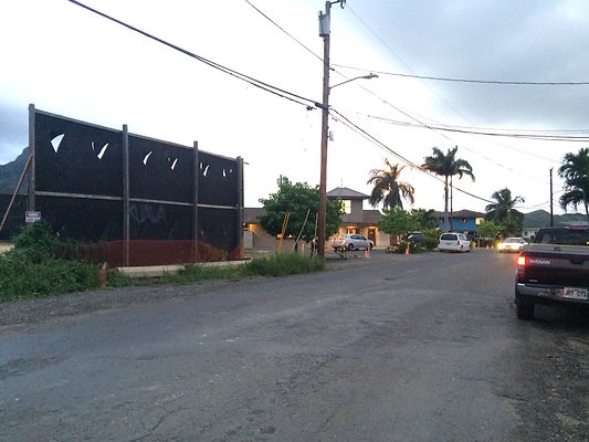 HI50 S5 HihimanuSt and Kakaina St IMG 7230