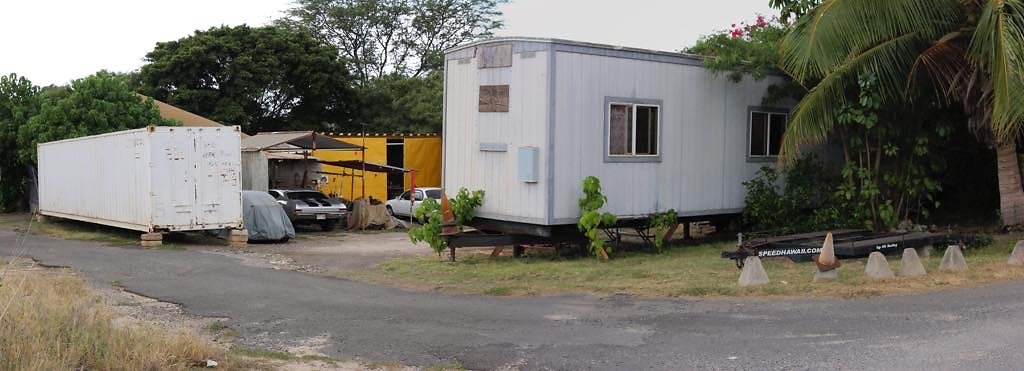 Maili 87-2042 Farrington Hwy