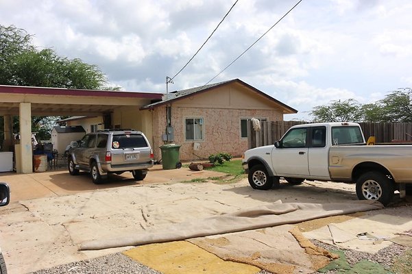 Maili 87-349 Hakimo Road Sione.Taukolo 808.343.0067