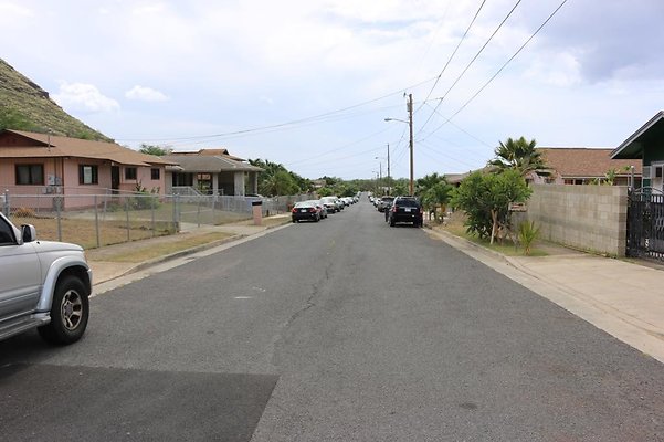 Nanakuli 89-1220 Pikaiolena St