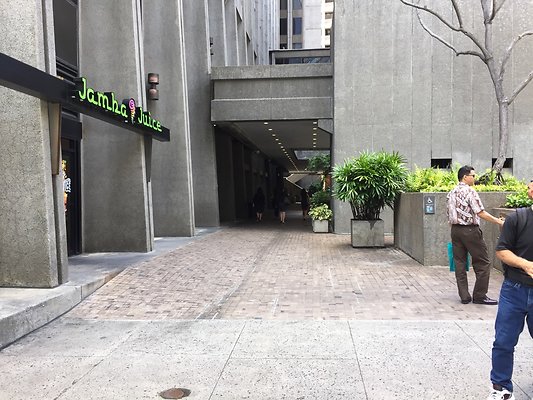 HI50 S6 Downtown BOH Breezeway 10.19