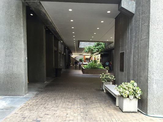 HI50 S6 Downtown BOH Breezeway 11.04