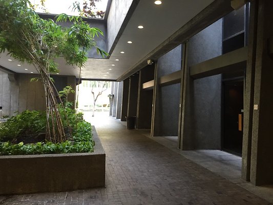 HI50 S6 Downtown BOH Breezeway 3.47