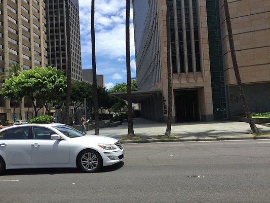 HI50 S6 Downtown BOH Breezeway 08.53