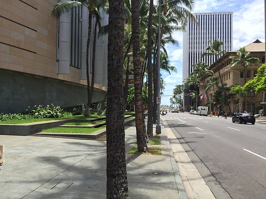 HI50 S6 Downtown BOH Breezeway 09.35