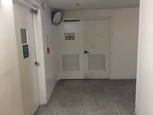 HI50 S6 Downtown Pioneer Plaza Entrance 26.26