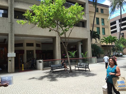 HI50 S6 Downtown Pioneer Plaza Entrance 13.30