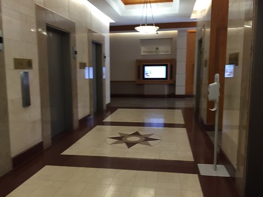 HI50 S6 Downtown Pioneer Plaza Entrance 29.21