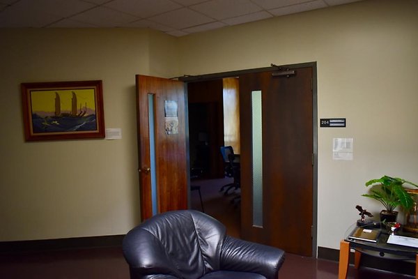 National Guard Office  • 777