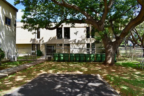 National Guard Office  • 848