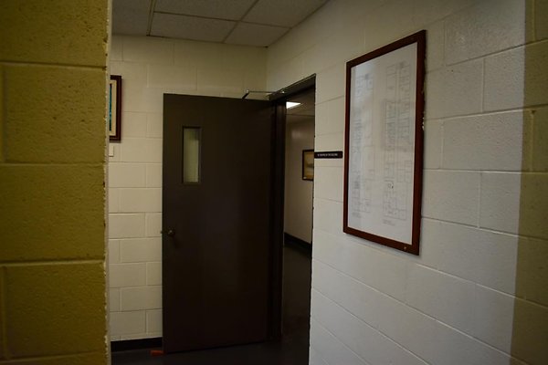 National Guard Office  • 812