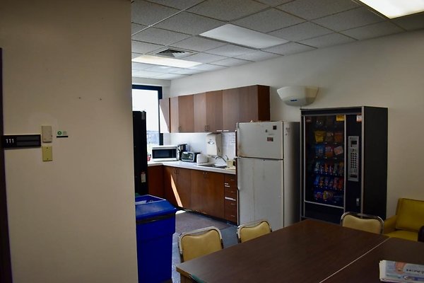 National Guard Office  • 820