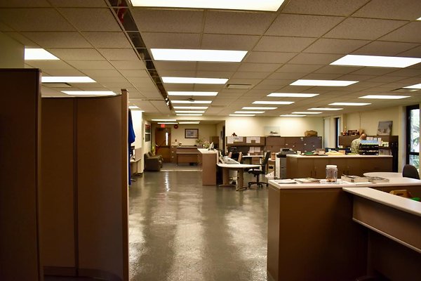 National Guard Office  • 748