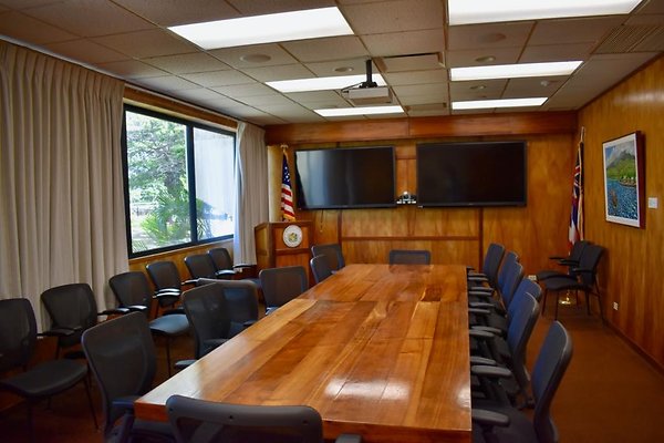 National Guard Office  • 780