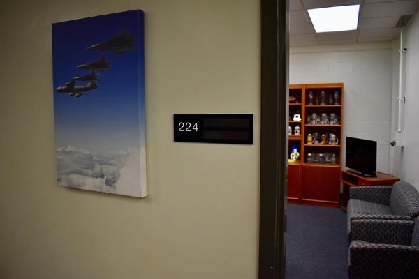 National Guard Office  • 763