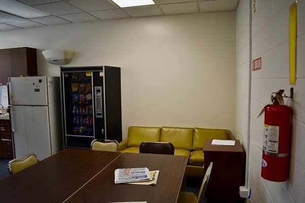 National Guard Office  • 821