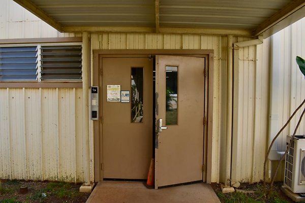 National Guard Office  • 835