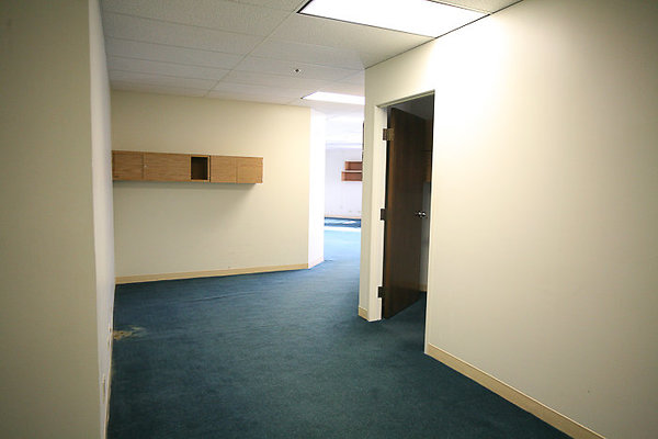 WaikikiTradeCenter-18