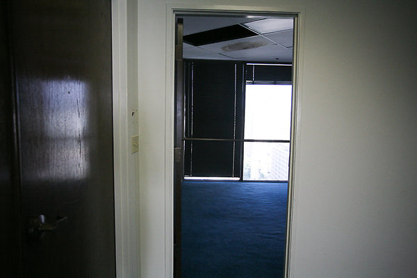 WaikikiTradeCenter-24