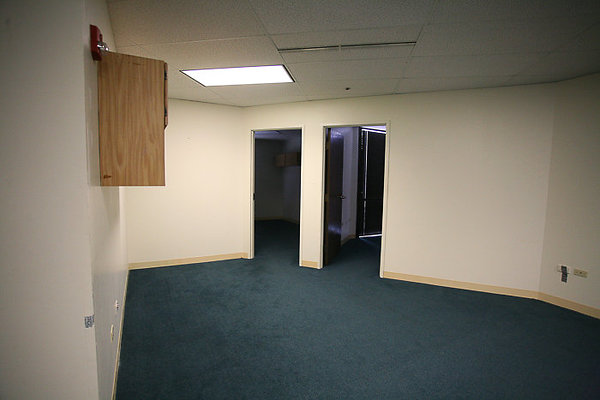 WaikikiTradeCenter-12