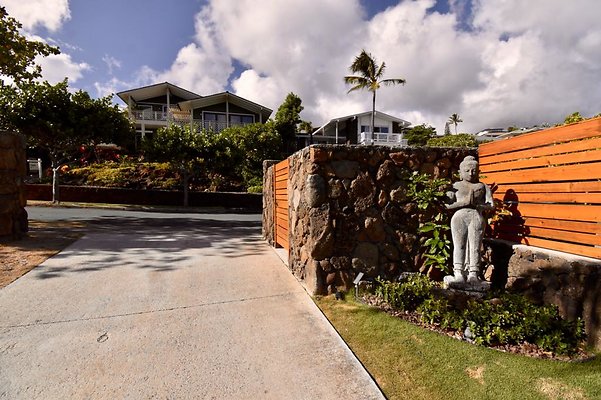 th Tune Residence   1157