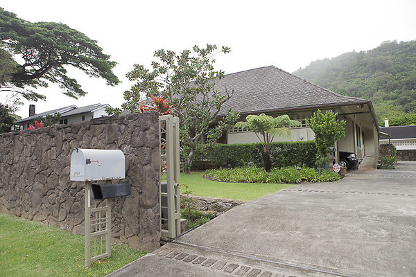 Nuuanu 3157Alika Hidano-2