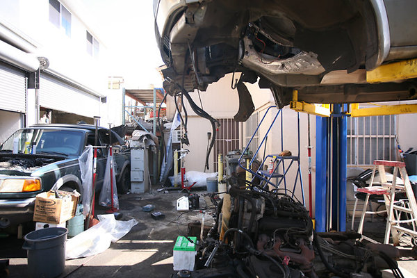 Autobody Shop Richard YoungSt-6