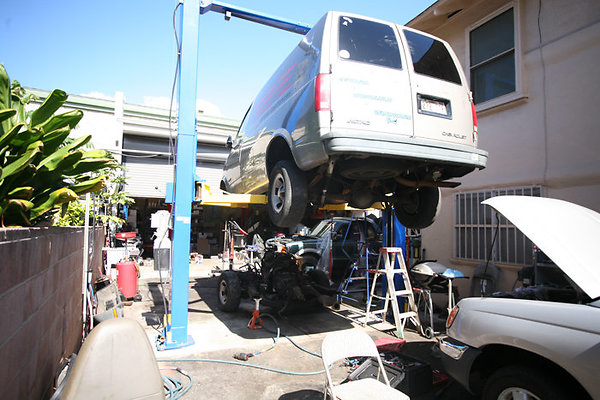 Autobody Shop Richard YoungSt-5