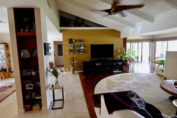 th 192 Poipu Dr   0073