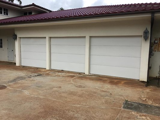 3-Car Garage